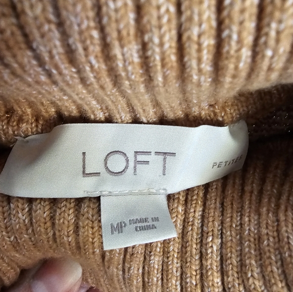 Ann Taylor sweater - Picture 4 of 5